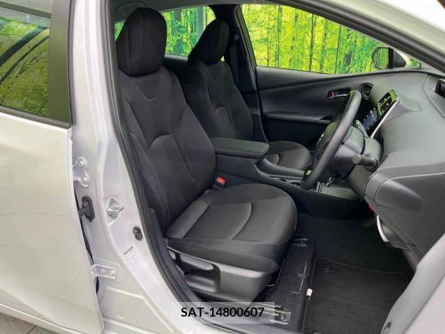 Toyota PRIUS 2022-07 322515-8