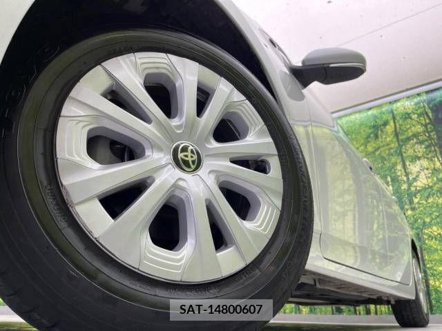 Toyota PRIUS 2022-07 322515-13