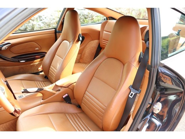 Porsche 911 2000-03 834-17
