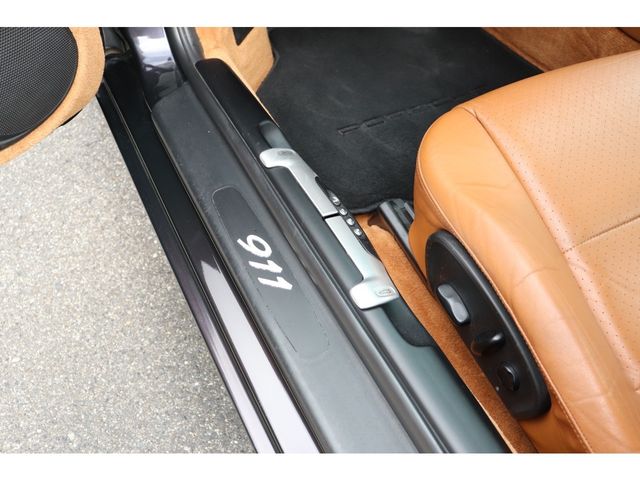 Porsche 911 2000-03 834-23
