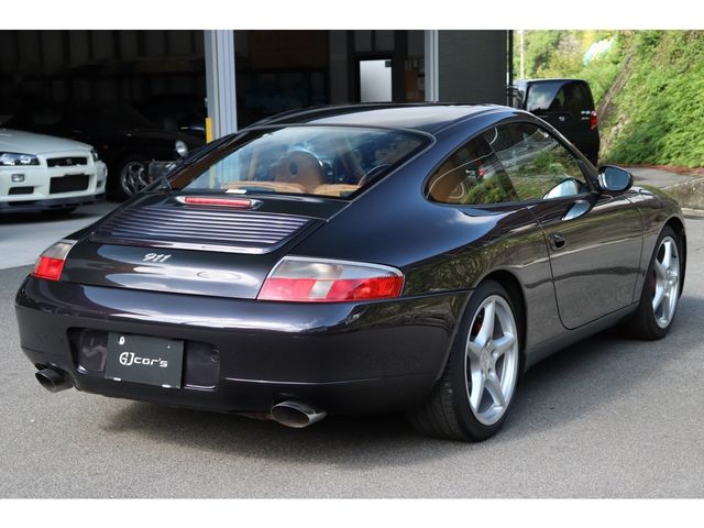 Porsche 911 2000-03 834-2