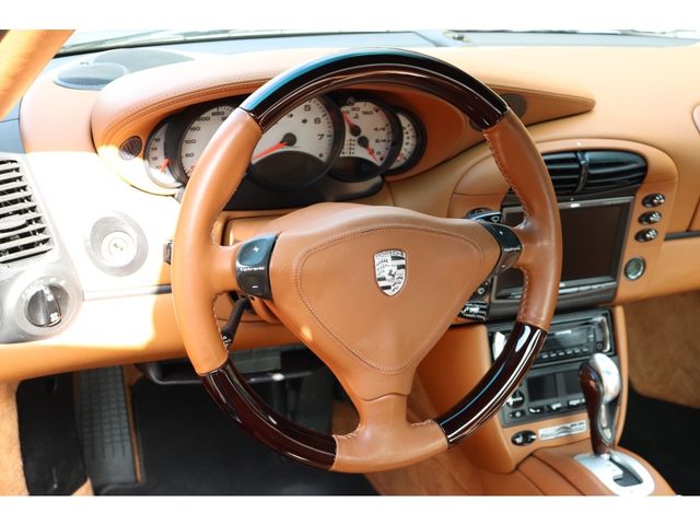 Porsche 911 2000-03 834-16