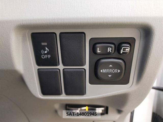 Toyota PRIUS 2012-06 322009-5