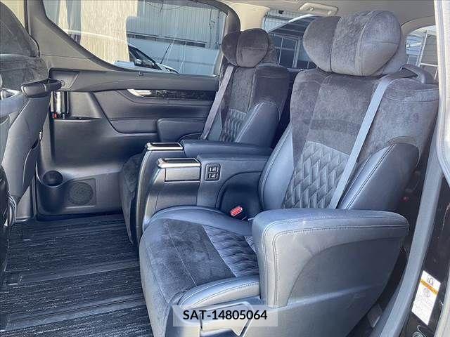 Toyota ALPHARD 2016-06 299339-18