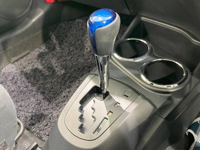 Toyota AQUA 2015-07 187264-7