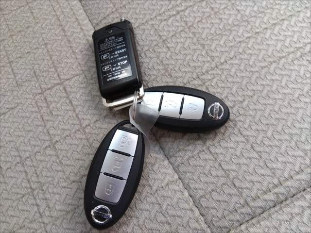 Nissan ROOX 2023-03 28281-13