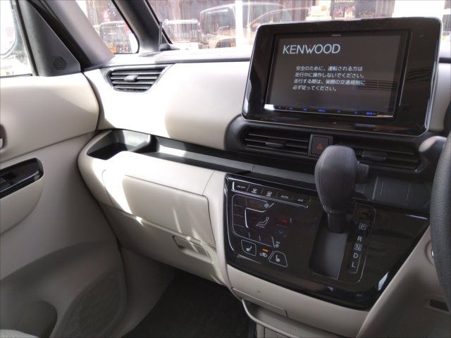 Nissan ROOX 2023-03 28281-5