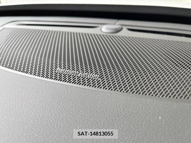 Volvo XC90 2022-10 320564-5