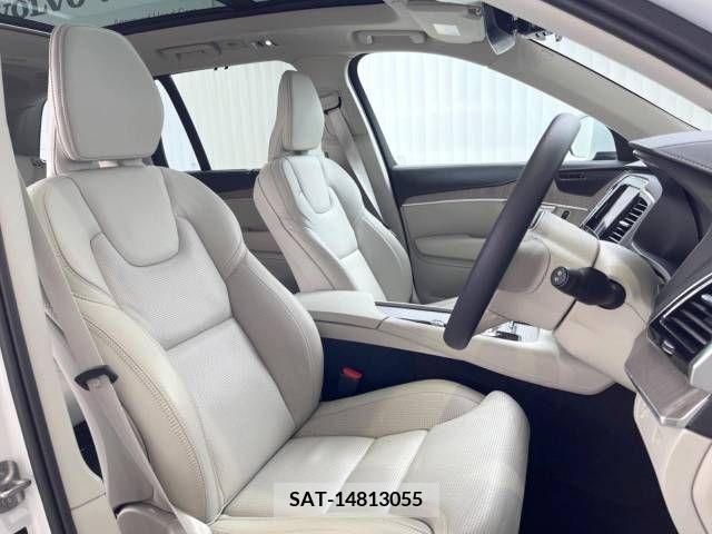 Volvo XC90 2022-10 320564-11