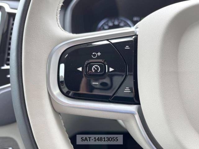 Volvo XC90 2022-10 320564-9