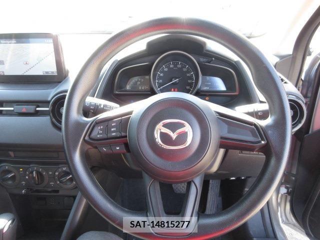 Mazda MAZDA2 2020-09 276395-7
