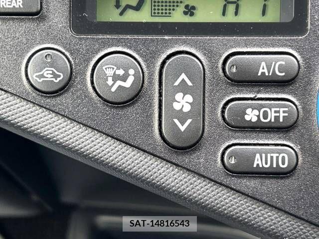 Toyota AQUA 2014-07 262015-2