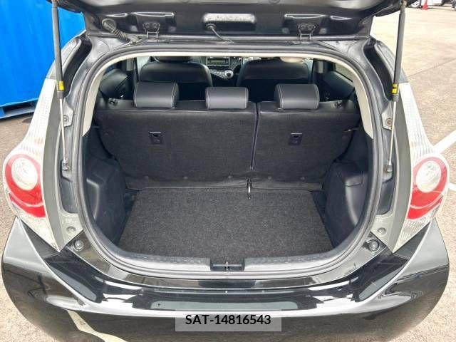 Toyota AQUA 2014-07 262015-10