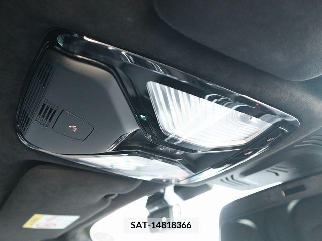 Bmw X7 2019-08 377375-23