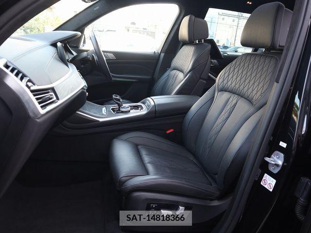 Bmw X7 2019-08 377375-18