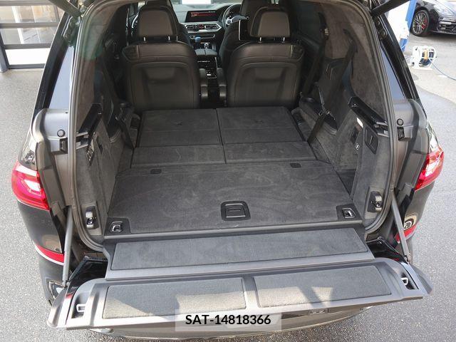 Bmw X7 2019-08 377375-4
