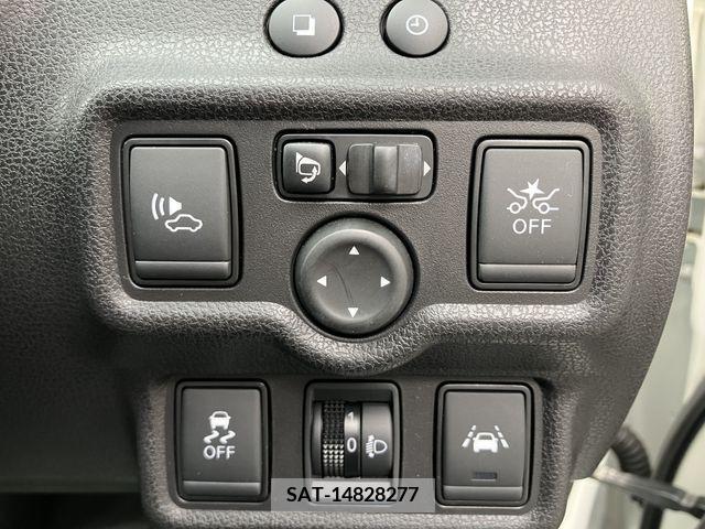 Nissan NOTE 2018-07 279822-14