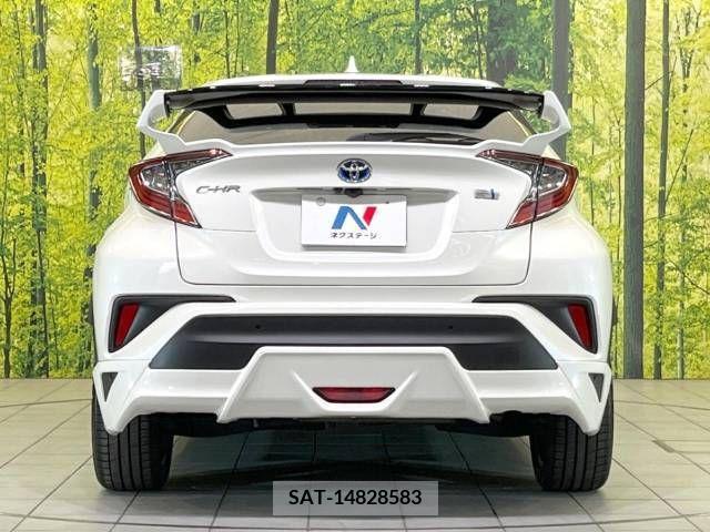 Toyota C-HR 2018-05 375582-16