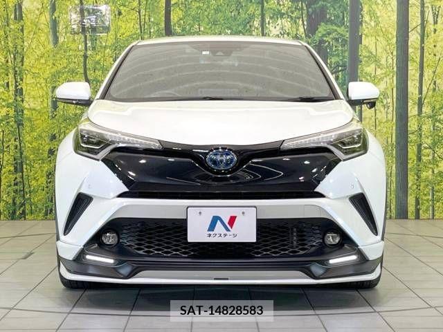 Toyota C-HR 2018-05 375582-15