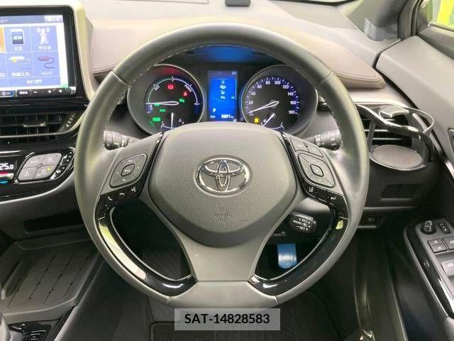 Toyota C-HR 2018-05 375582-12