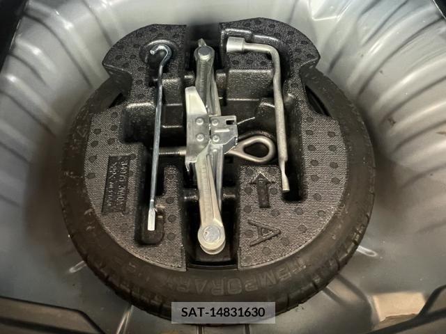 Nissan NOTE 2013-08 346856-23