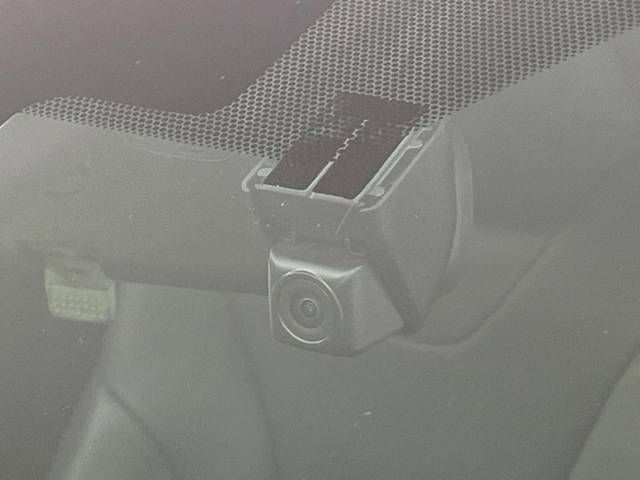 Toyota PRIUS 2019-01 18559-4