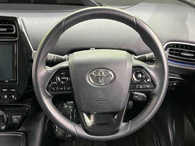 Toyota PRIUS 2019-01 18559-13