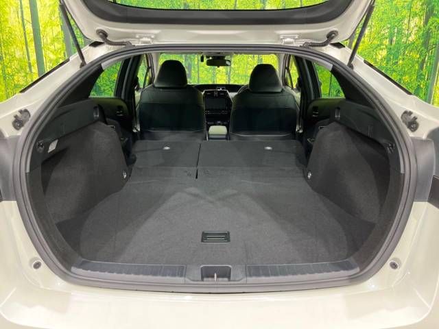 Toyota PRIUS 2019-01 18559-12