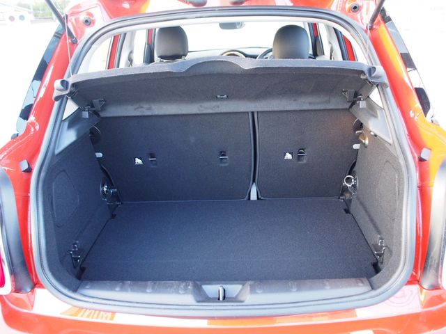 Bmw MINI 2018-07 9805-17