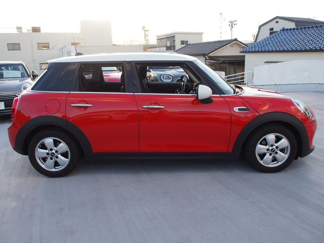 Bmw MINI 2018-07 9805-14