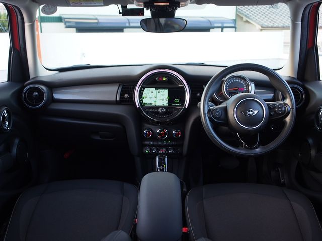 Bmw MINI 2018-07 9805-20