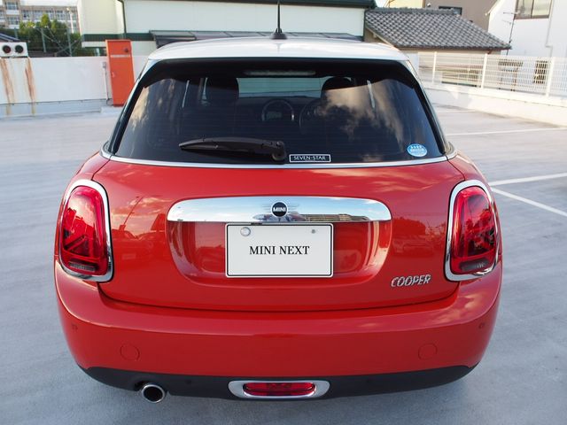 Bmw MINI 2018-07 9805-2