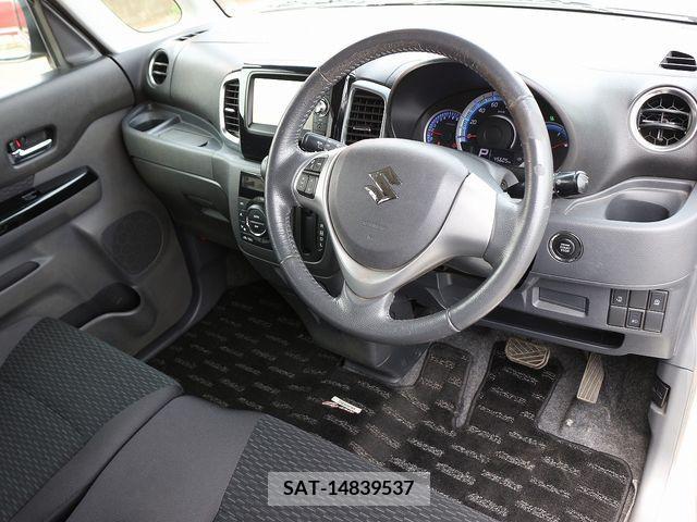 Suzuki SPACIA 2014-03 285756-2