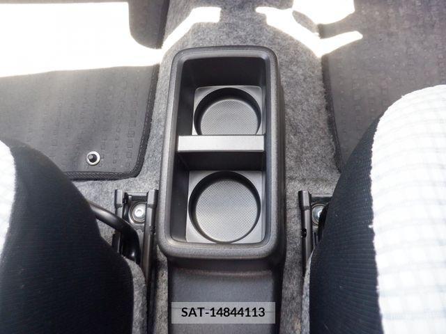 Suzuki ALTO 2017-02 327458-20