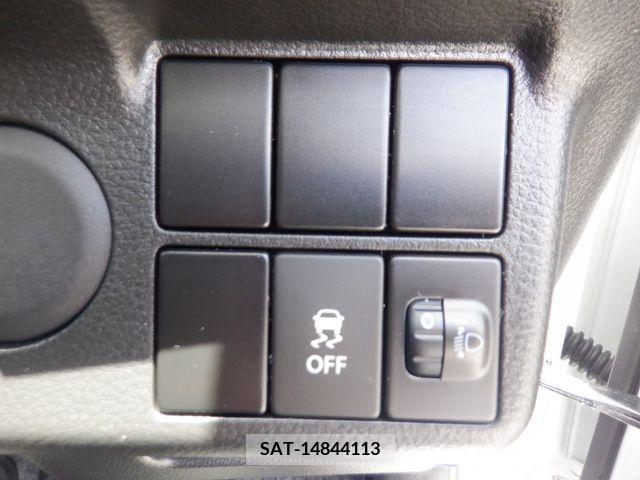Suzuki ALTO 2017-02 327458-19