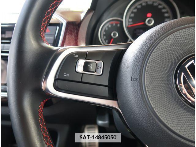 VolksWagen UP! 2018-06 370852-18