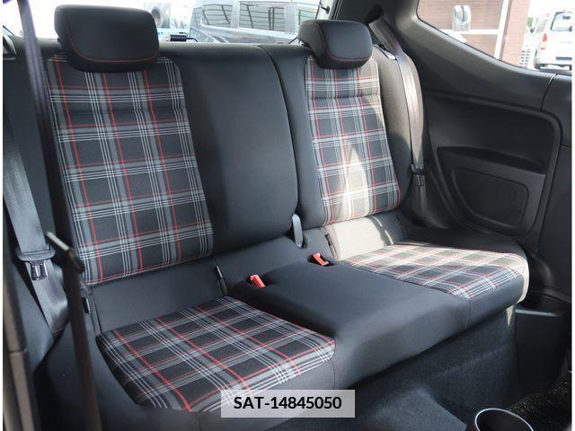VolksWagen UP! 2018-06 370852-26