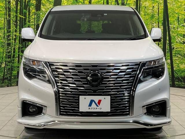 Nissan ELGRAND 2020-10 15108-14