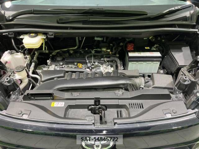 Toyota VOXY 2023-03 370427-18