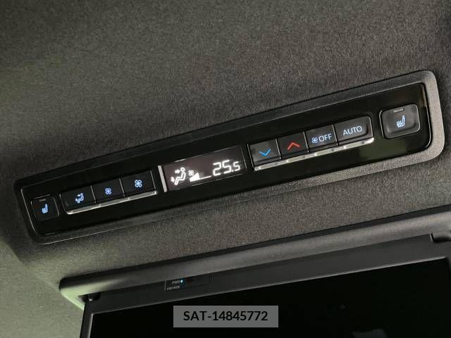 Toyota VOXY 2023-03 370427-7