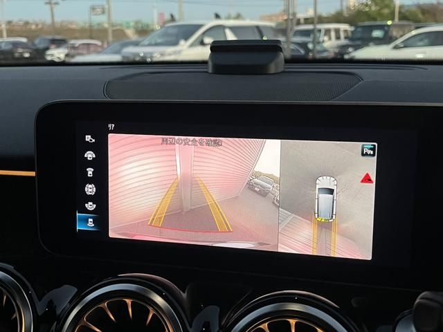 Mercedes Benz GLB-CLASS 2020-10 189501-11