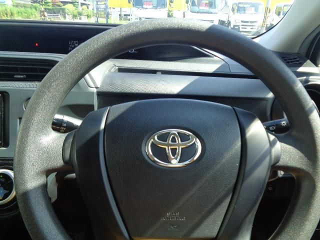 Toyota AQUA 2017-12 6601-11