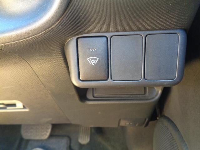 Toyota AQUA 2017-12 6601-19
