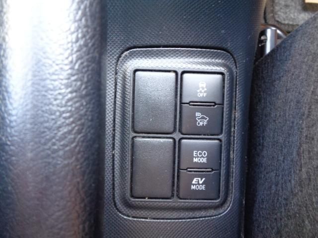 Toyota AQUA 2017-12 6601-17