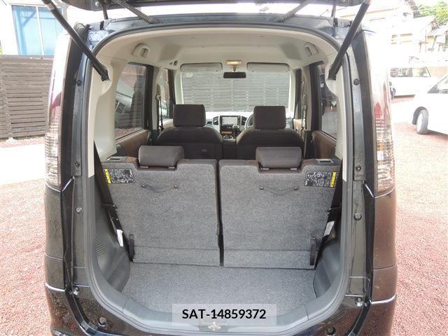 Nissan ROOX 2010-02 324218-15