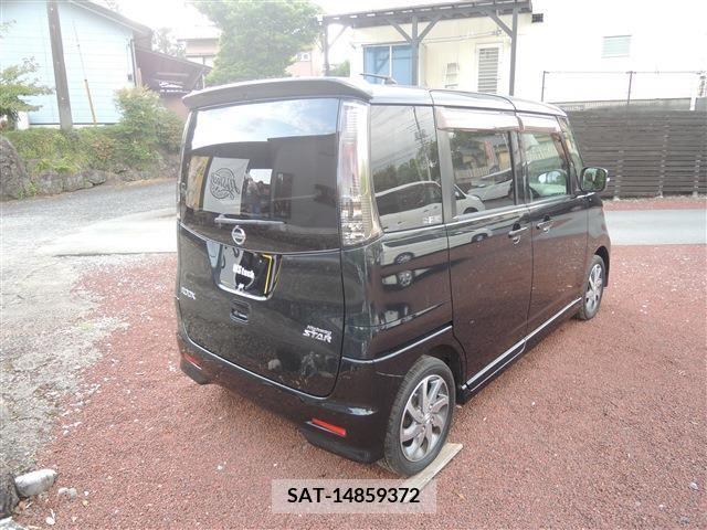 Nissan ROOX 2010-02 324218-12