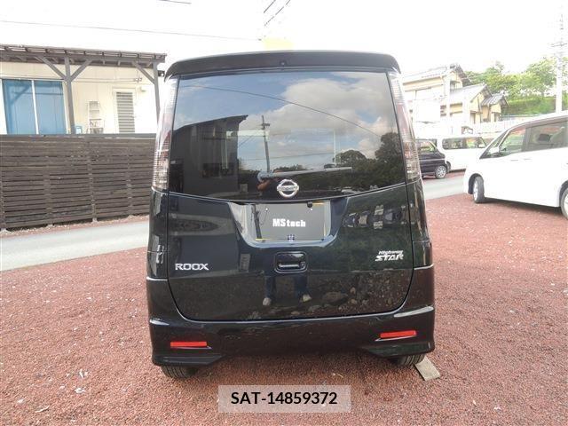 Nissan ROOX 2010-02 324218-11