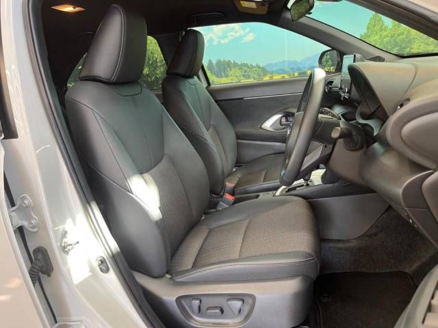 Toyota YARIS CROSS 2023-01 12637-9