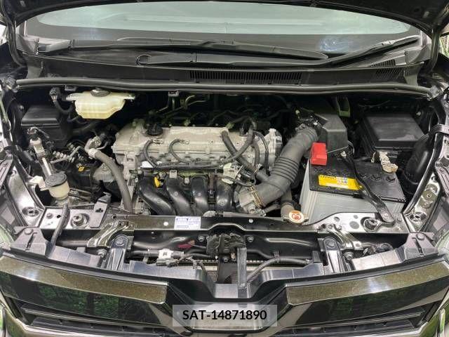 Toyota VOXY 2019-07 332185-19