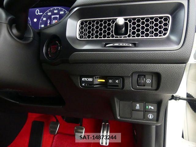 Honda CIVIC 2024-01 223032-11